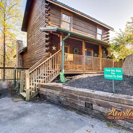 License To Chill Villa Pigeon Forge Kültér fotó
